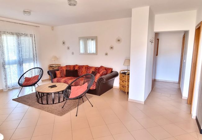 Apartamento en Privlaka - Apartment 5237-2 for 6+1 Pers. in Privlaka Apartamento en Privlaka - Apartment 5237-2 for 6+1 Pers. in Privlaka