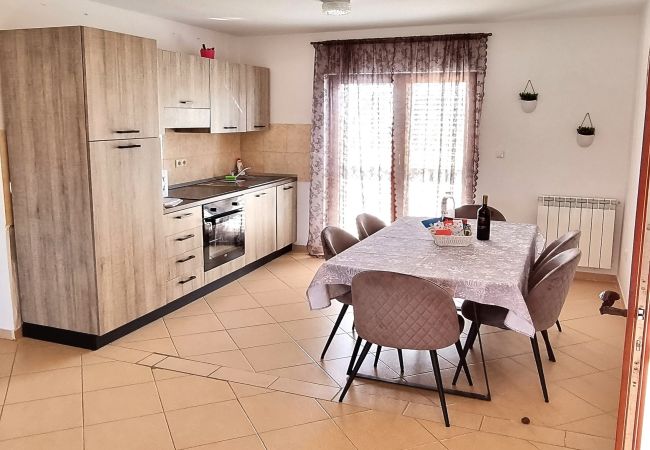 Apartamento en Privlaka - Apartment 5237-2 for 6+1 Pers. in Privlaka Apartamento en Privlaka - Apartment 5237-2 for 6+1 Pers. in Privlaka