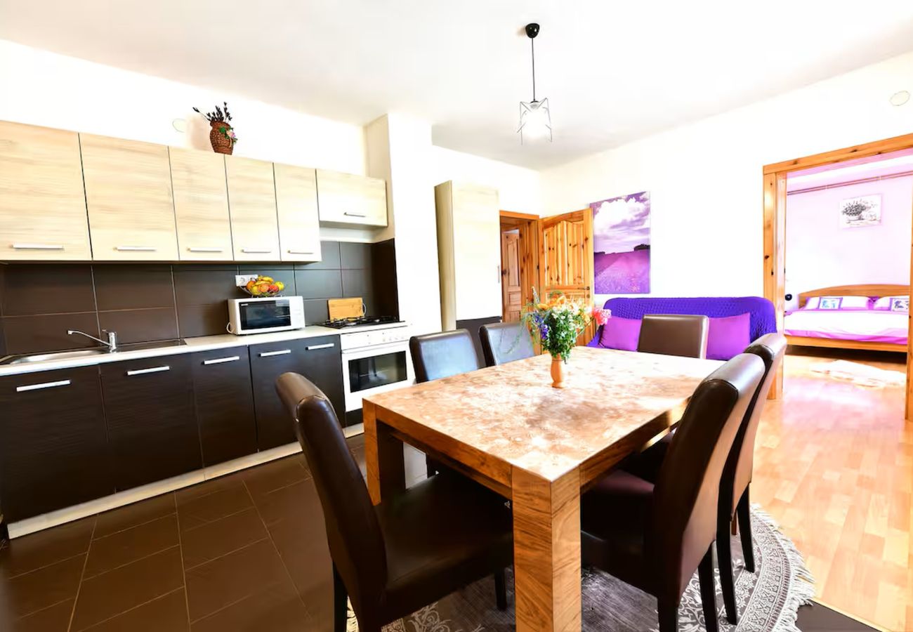 Apartamento en Rakovica - Apartment 601-4 for 6 people in Rakovica