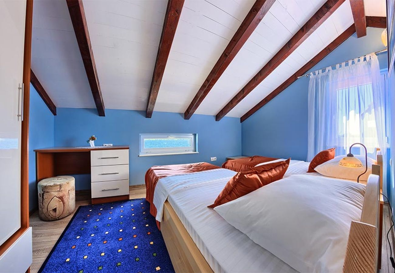 Villa en Okrug Gornji - Ferienhaus 5243 für 8 Pers