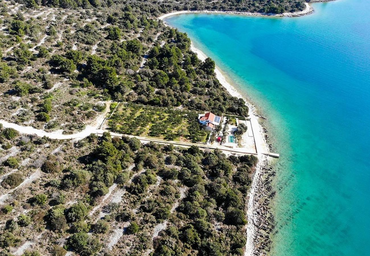 Villa en Okrug Gornji - Ferienhaus 5243 für 8 Pers
