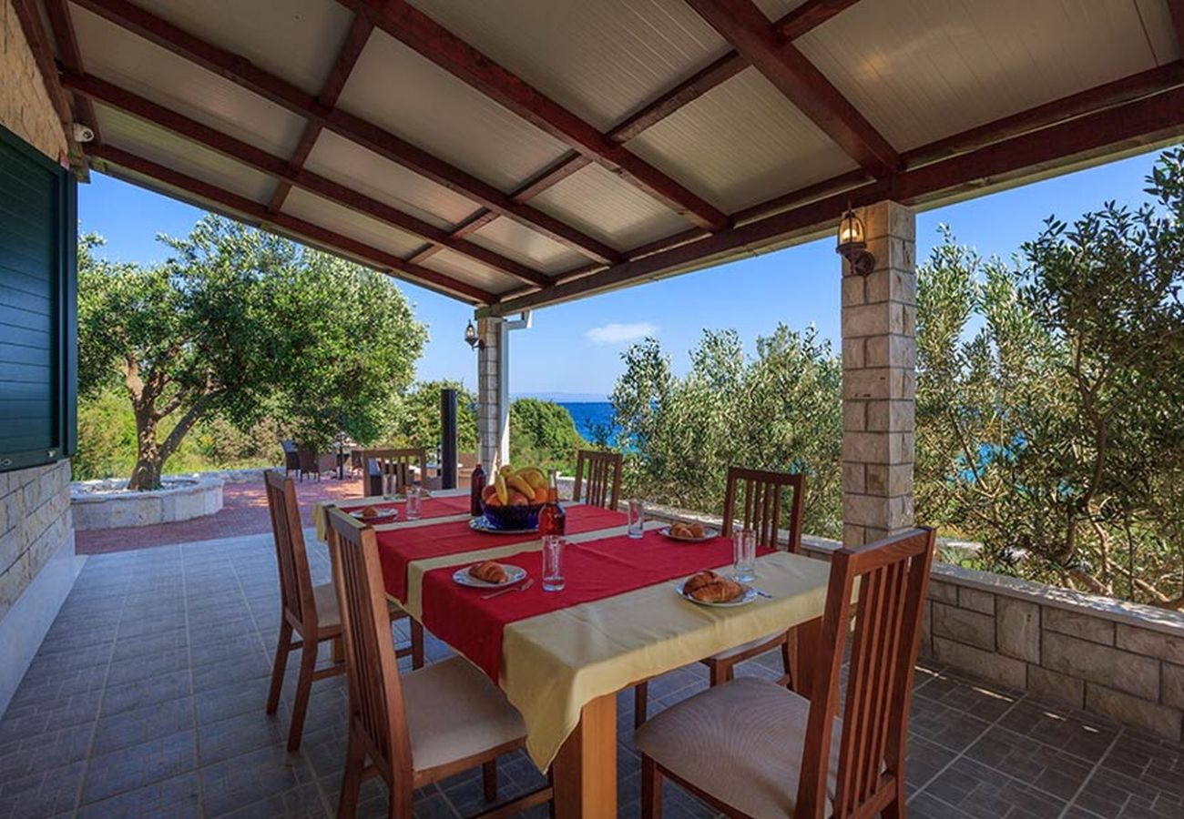 Villa en Okrug Gornji - Ferienhaus 5243 für 8 Pers