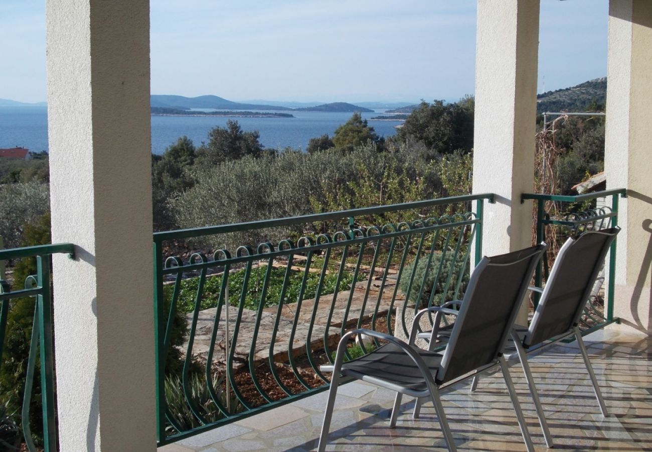 Maison à Primošten - Maison de vacances dans Primošten avec vue mer, terrasse, Climatisation, WIFI (54-1)