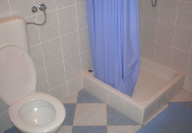 Studio à Bibinje - Appartement Studio dans Bibinje avec vue mer, Balcon, Climatisation, WIFI (59-3) Studio à Bibinje - Appartement Studio dans Bibinje avec vue mer, Balcon, Climatisation, WIFI (59-3)