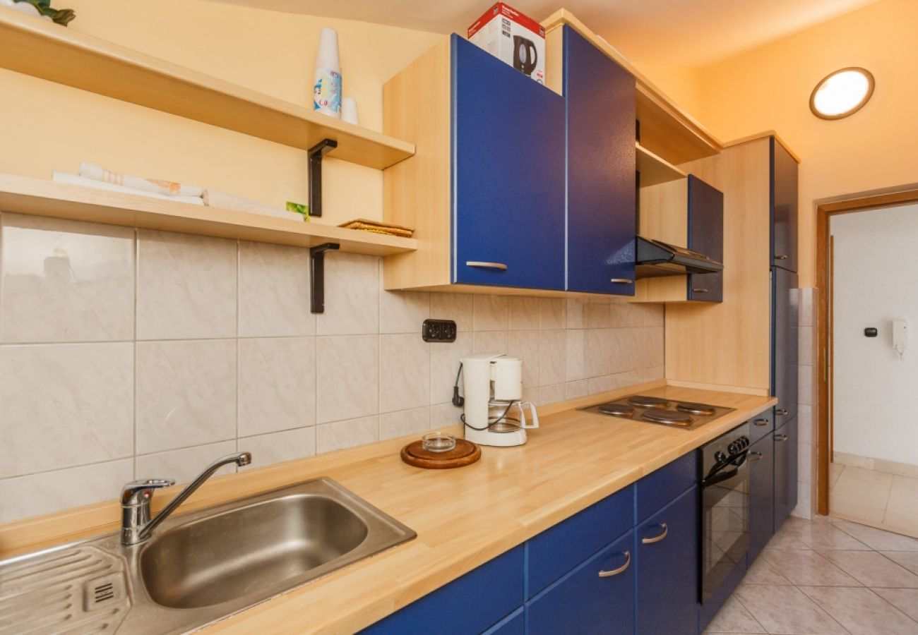 Chambres d'hôtes à Duce - Chambre dans Duće avec vue mer, Balcon, Climatisation, WIFI (79-1)