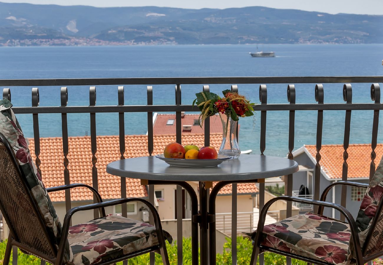 Chambres d'hôtes à Duce - Chambre dans Duće avec vue mer, Balcon, Climatisation, WIFI (79-3)