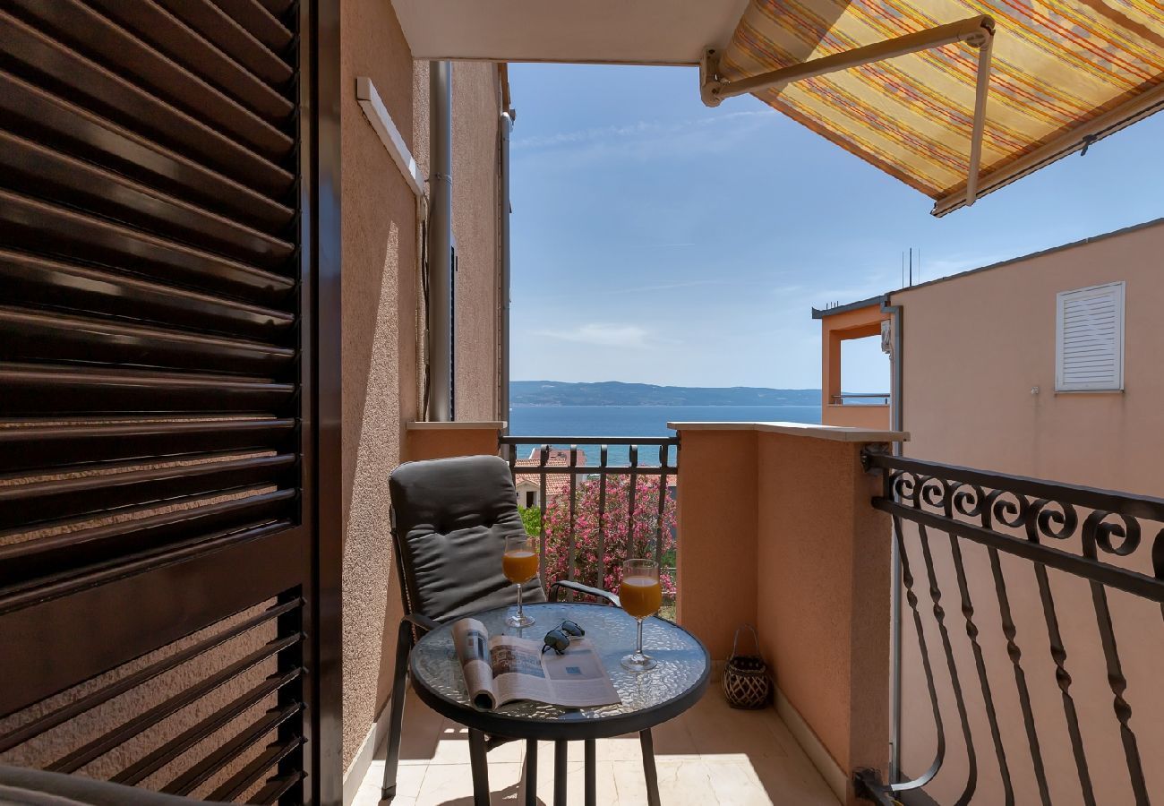 Chambres d'hôtes à Duce - Chambre dans Duće avec vue mer, Balcon, Climatisation, WIFI (79-4)