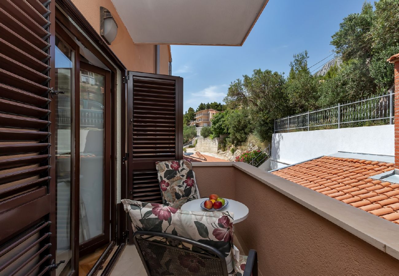 Chambres d'hôtes à Duce - Chambre dans Duće avec Balcon, Climatisation, WIFI (79-5)