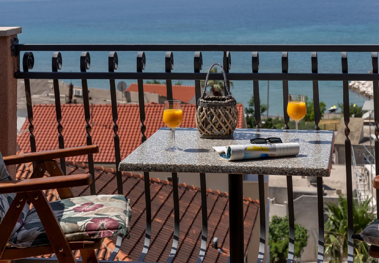 Chambres d'hôtes à Duce - Chambre dans Duće avec vue mer, Balcon, Climatisation, WIFI (79-7)