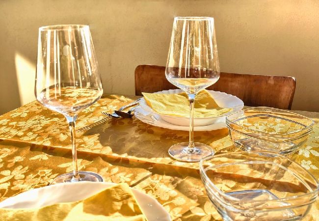 Appartement à Pisak - Appartement dans Pisak avec vue mer, terrasse, Climatisation, WIFI (77-3) Appartement à Pisak - Appartement dans Pisak avec vue mer, terrasse, Climatisation, WIFI (77-3)