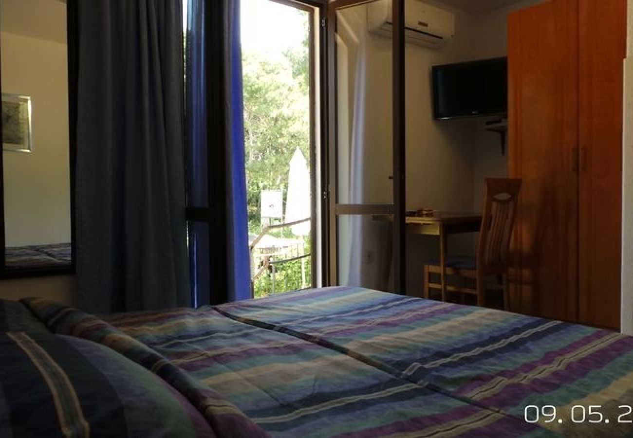 Chambres d'hôtes à Rovinj - Chambre dans Rovinj avec terrasse, Climatisation, WIFI (81-5)