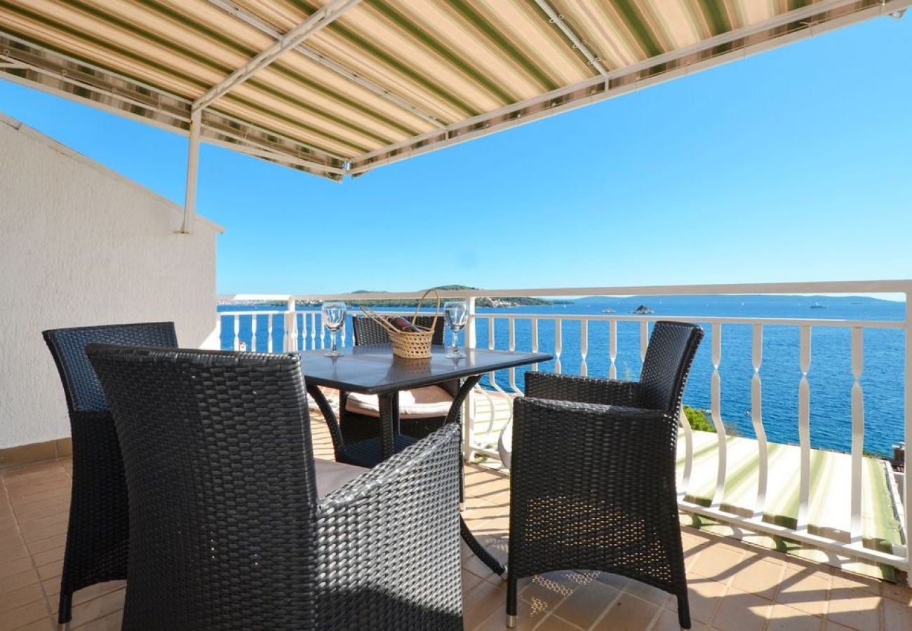 Appartement à Seget Vranjica - Appartement dans Seget Vranjica avec vue mer, Balcon, Climatisation, WIFI (91-2)