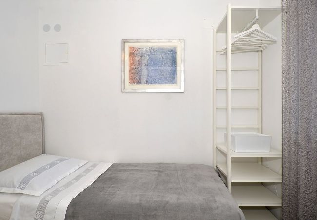 Appartement à Seget Vranjica - Appartement dans Seget Vranjica avec vue mer, Balcon, Climatisation, WIFI (91-3) Appartement à Seget Vranjica - Appartement dans Seget Vranjica avec vue mer, Balcon, Climatisation, WIFI (91-3)