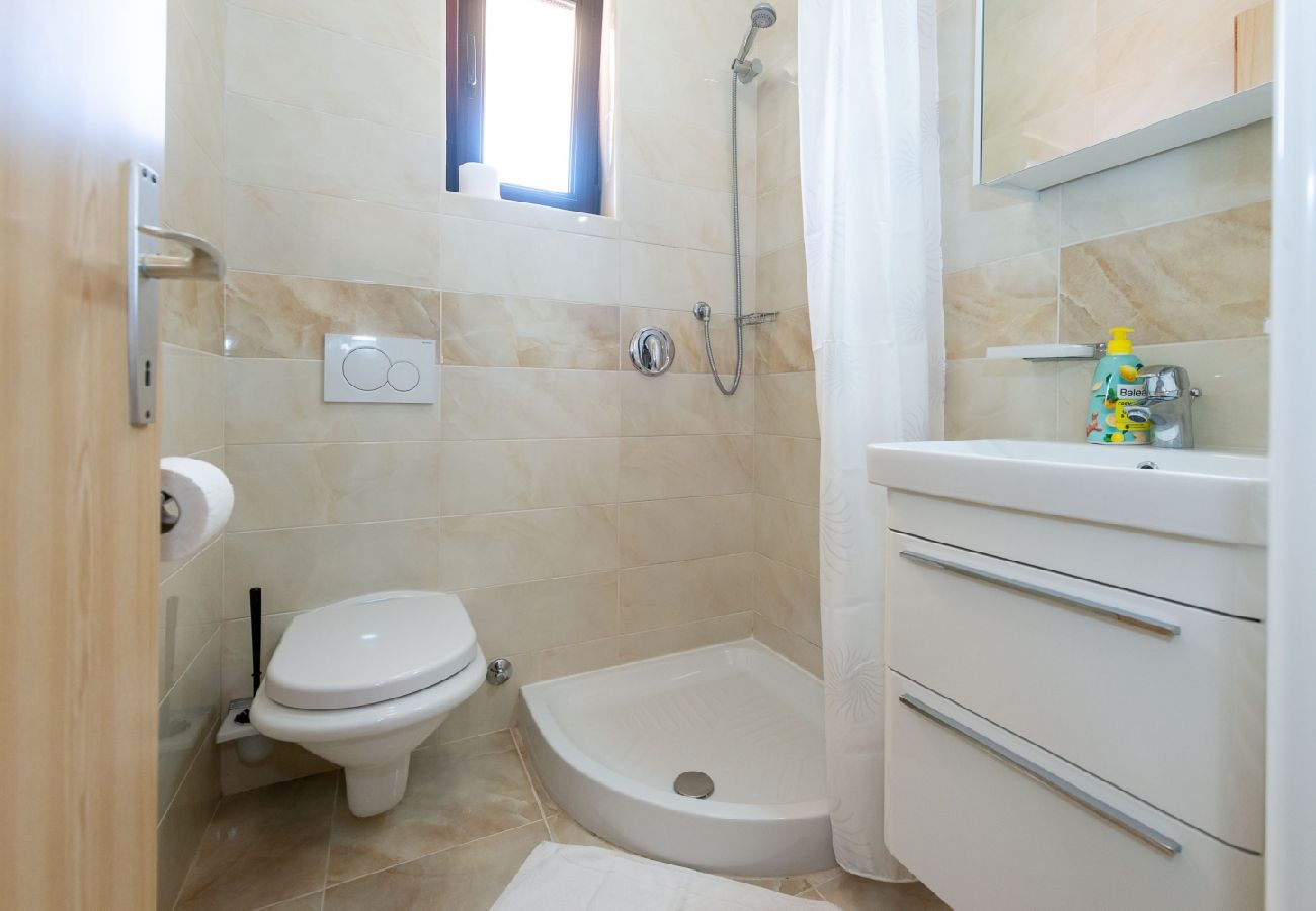 Chambres d'hôtes à Rovinj - Chambre dans Rovinj avec Balcon, Climatisation, WIFI (96-2)