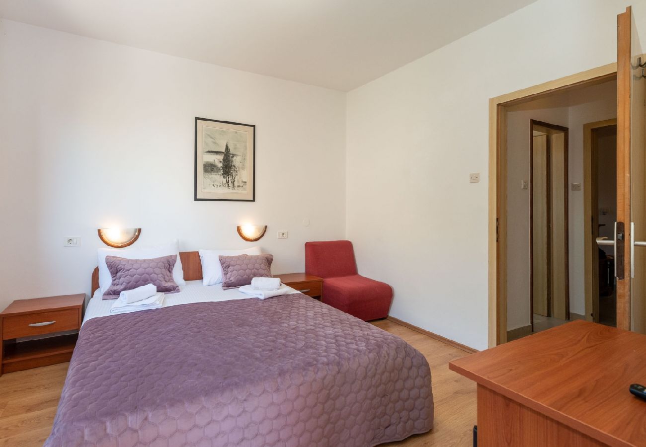 Chambres d'hôtes à Rovinj - Chambre dans Rovinj avec vue mer, Balcon, Climatisation, WIFI (96-4)