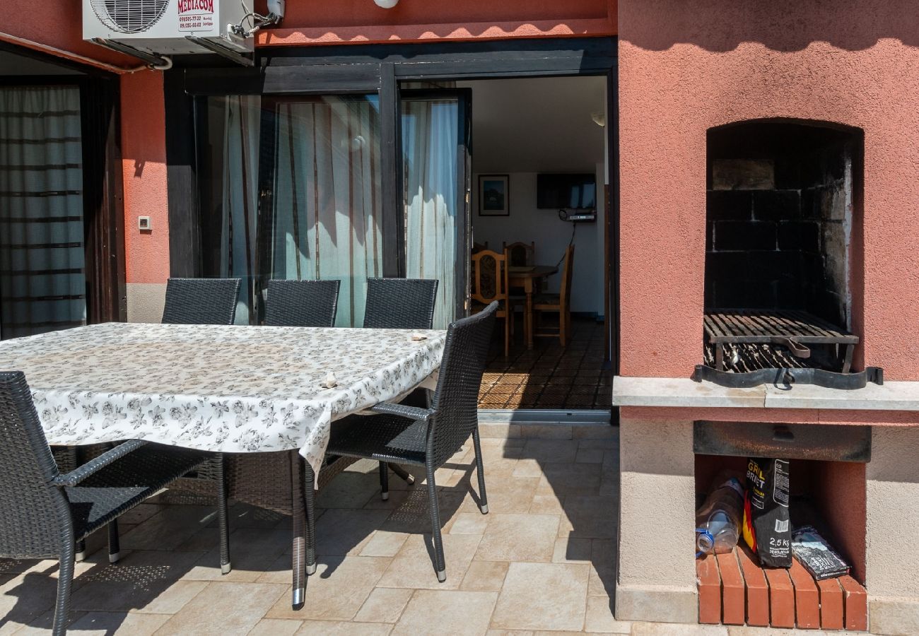 Appartement à Rovinj - Appartement dans Rovinj avec vue mer, terrasse, Climatisation, WIFI (96-5)