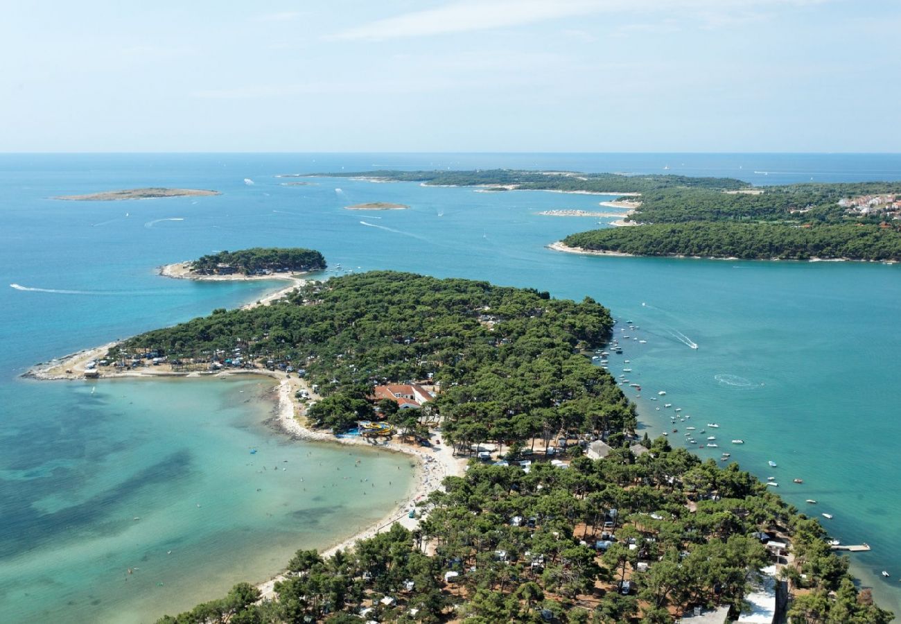 Appartement à Medulin - Appartement dans Medulin avec vue mer, Balcon, Climatisation, WIFI (5216-6)