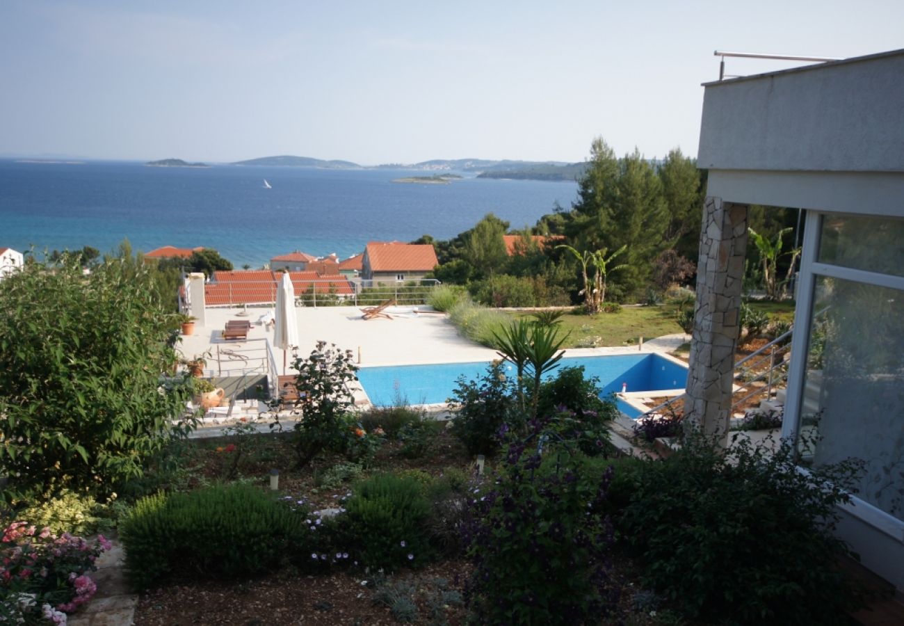 Appartement à Orebic - Ferienwohnung in Orebić mit Meerblick, Terrasse, Klimaanlage, W-LAN (114-1)