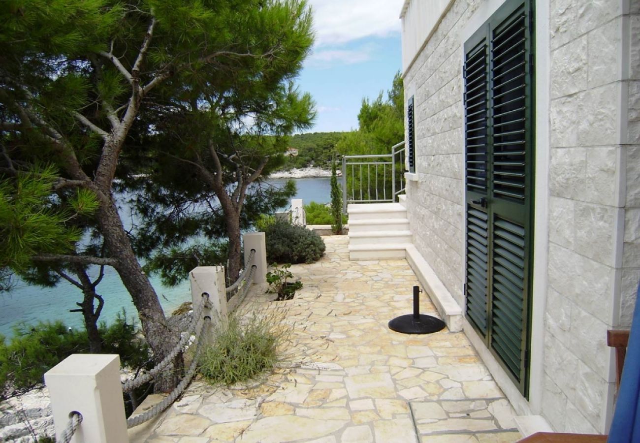 Appartement à Vela Luka - Appartement dans Tri Porte (Potirna) avec vue mer, terrasse, Climatisation, WIFI (5208-2)