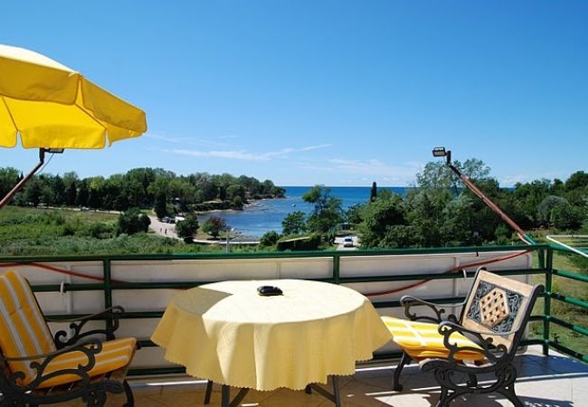 Studio à Savudrija - Appartement Studio dans Savudrija avec vue mer, terrasse, Climatisation, WIFI (123-2) Studio à Savudrija - Appartement Studio dans Savudrija avec vue mer, terrasse, Climatisation, WIFI (123-2)