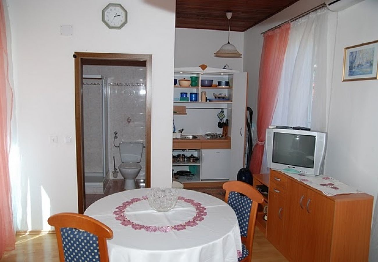 Studio à Savudrija - Appartement Studio dans Savudrija avec vue mer, terrasse, Climatisation, WIFI (123-10)