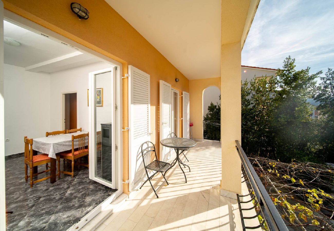 Appartement à Lopar - Appartement dans Lopar avec terrasse, Climatisation, WIFI, Machine à laver (129-1)