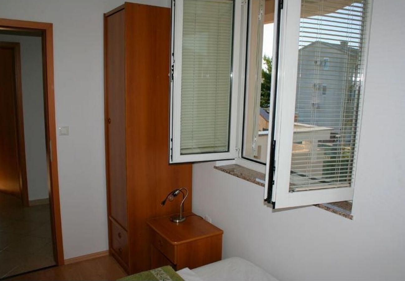 Appartement à Stara Novalja - Appartement dans Stara Novalja avec vue mer, loggia, Climatisation, WIFI (133-3)