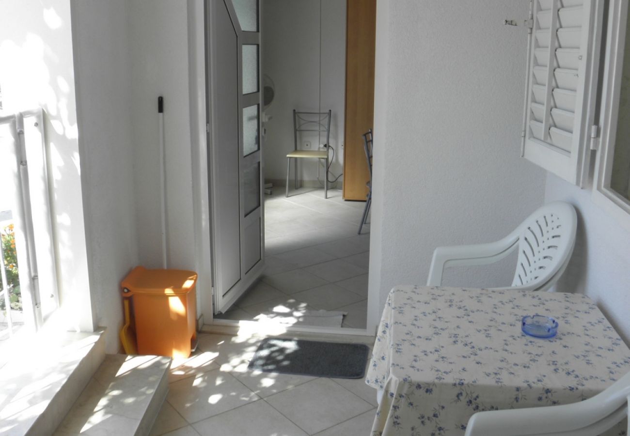 Appartement à Podgora - Appartement dans Podgora avec vue mer, loggia, Climatisation, WIFI (134-1)