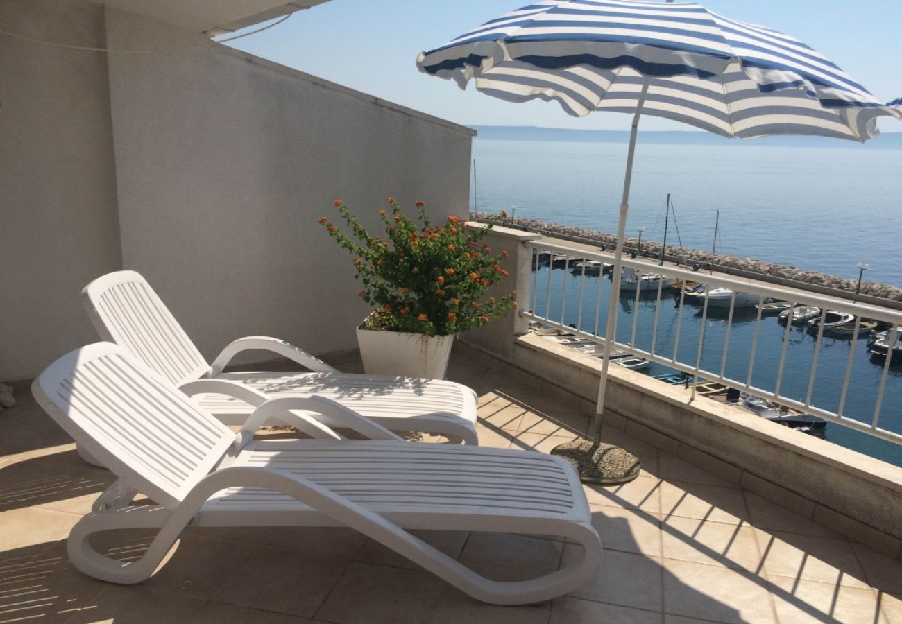 Appartement à Podgora - Appartement dans Podgora avec vue mer, terrasse, Climatisation, WIFI (134-3)