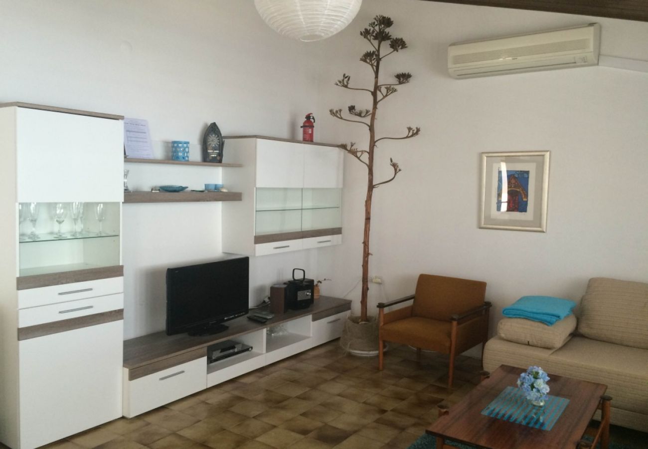 Appartement à Podgora - Appartement dans Podgora avec vue mer, terrasse, Climatisation, WIFI (134-3)