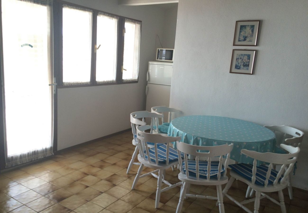 Appartement à Podgora - Appartement dans Podgora avec vue mer, terrasse, Climatisation, WIFI (134-3)