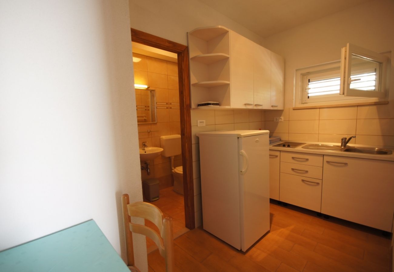 Appartement à Brela - Appartement dans Brela avec vue mer, terrasse, Climatisation, WIFI (75-2)