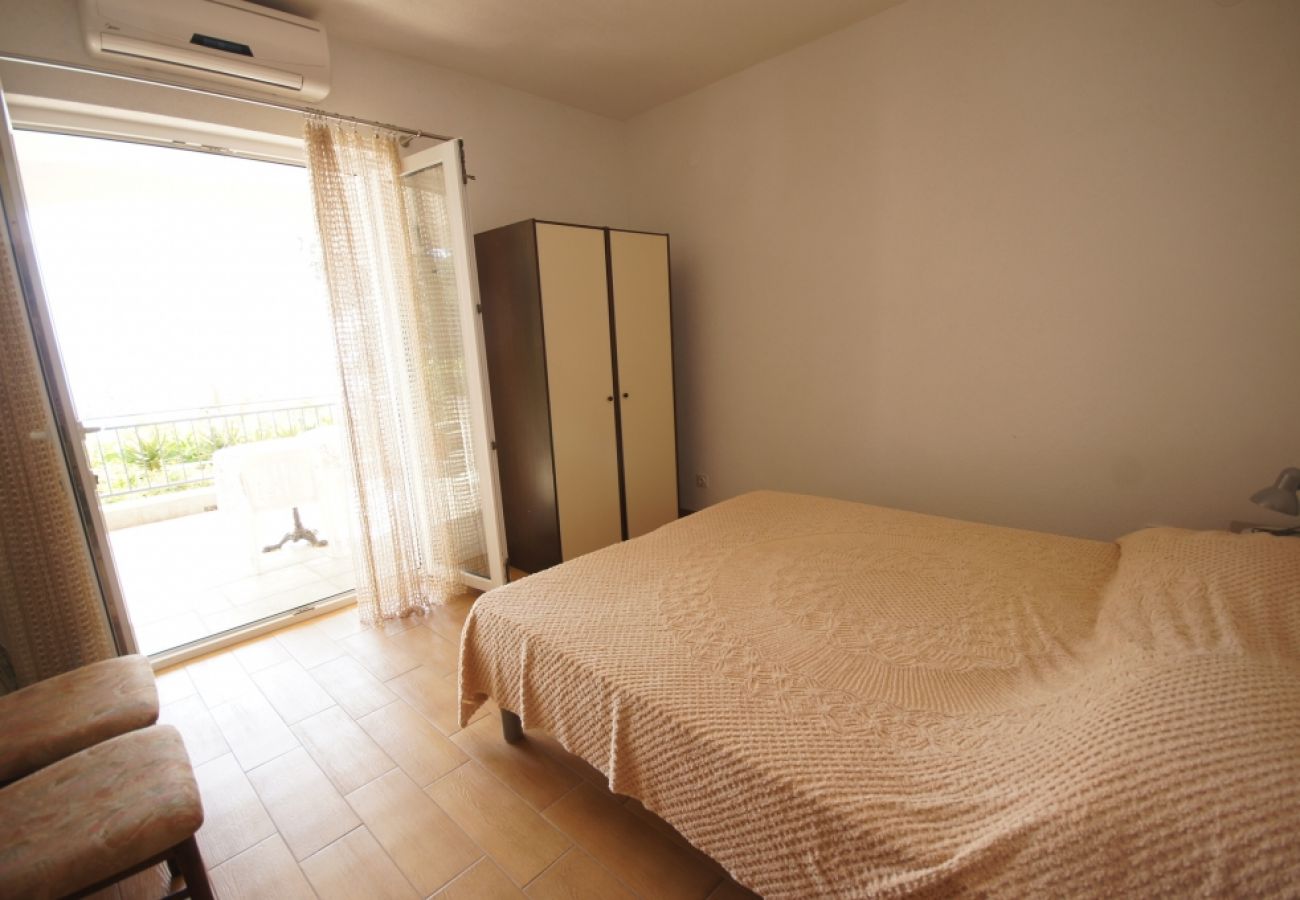 Appartement à Brela - Appartement dans Brela avec vue mer, terrasse, Climatisation, WIFI (75-3)