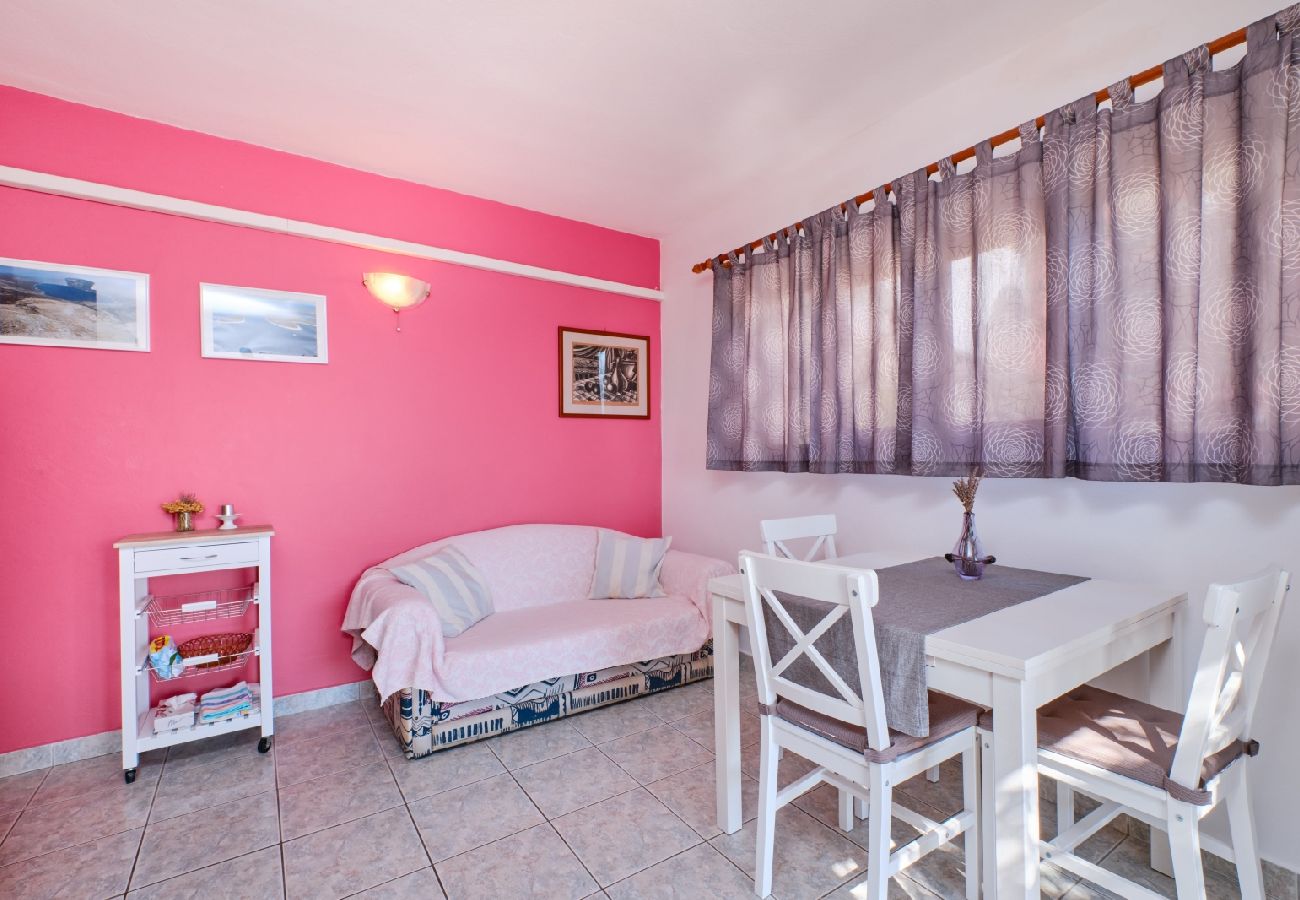 Appartement à Mali Lošinj - Appartement dans Mali Lošinj avec vue mer, terrasse, Climatisation, WIFI (137-1)