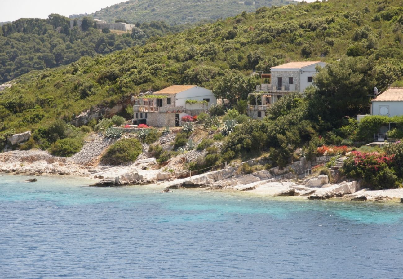 Maison à Vis - Maison de vacances dans Vis avec terrasse, Climatisation, Lave-vaisselle (139-1)