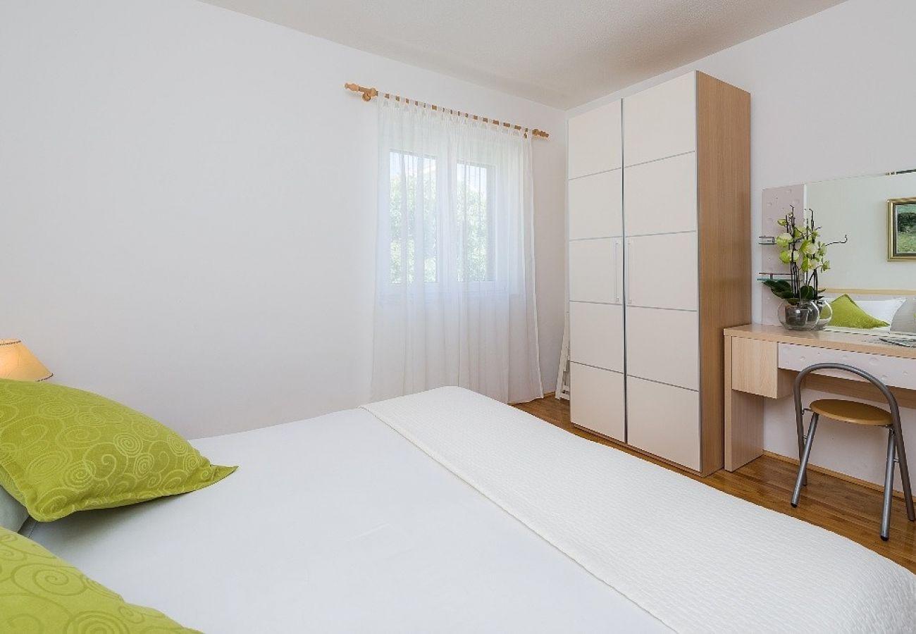 Appartement à Bol - Appartement dans Bol avec vue mer, terrasse, Climatisation, WIFI (155-1)