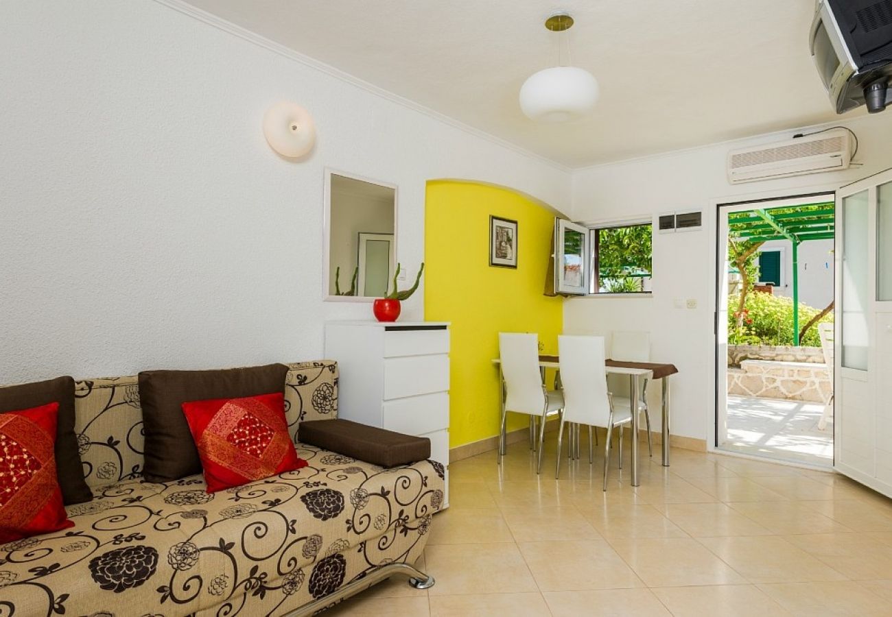 Appartement à Bol - Appartement dans Bol avec terrasse, Climatisation, WIFI, Lave-vaisselle (155-3)