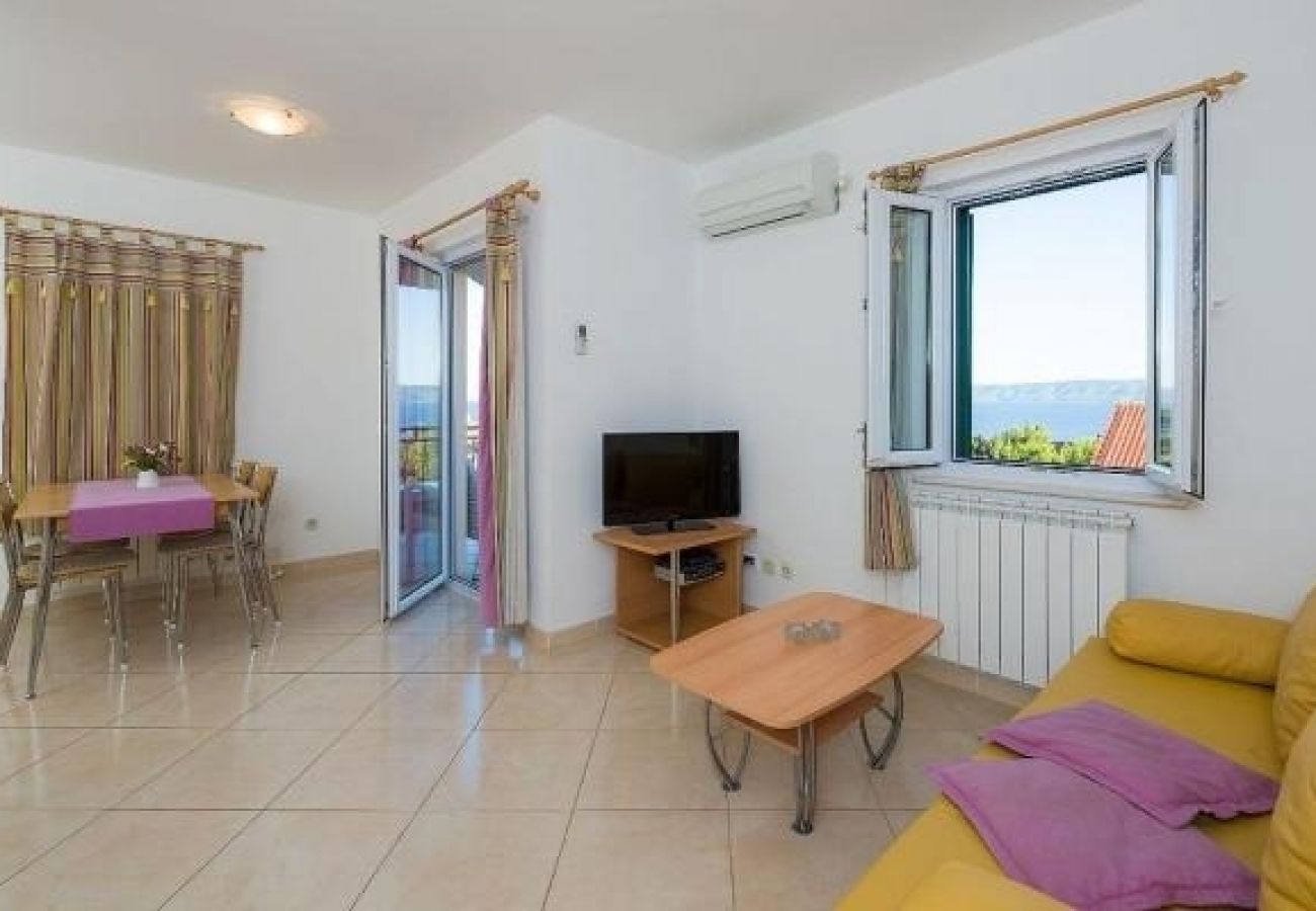 Appartement à Bol - Appartement dans Bol avec vue mer, Balcon, Climatisation, WIFI (156-2)