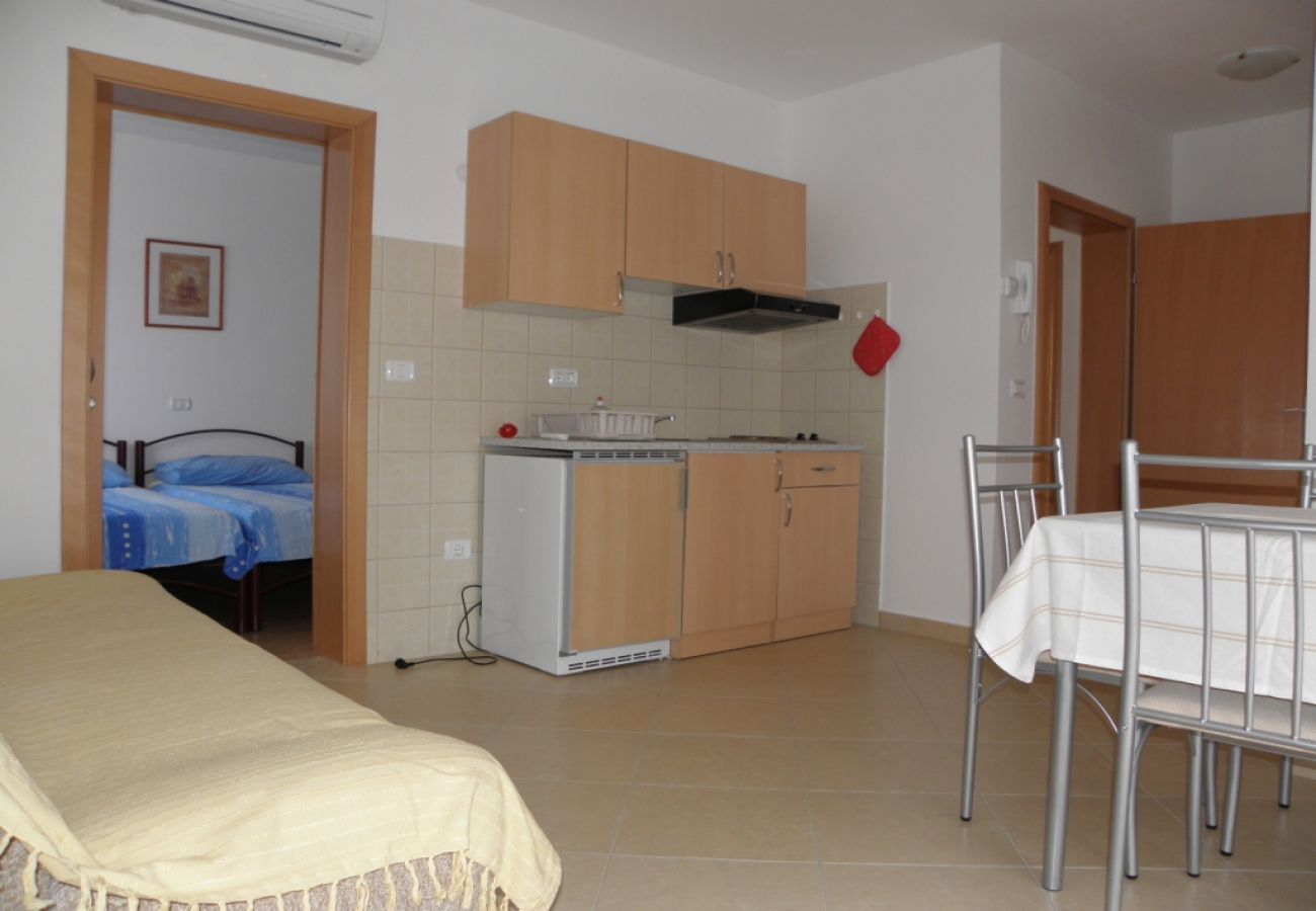 Appartement à Zambratija - Appartement dans Zambratija avec vue mer, Balcon, Climatisation, WIFI (158-3)