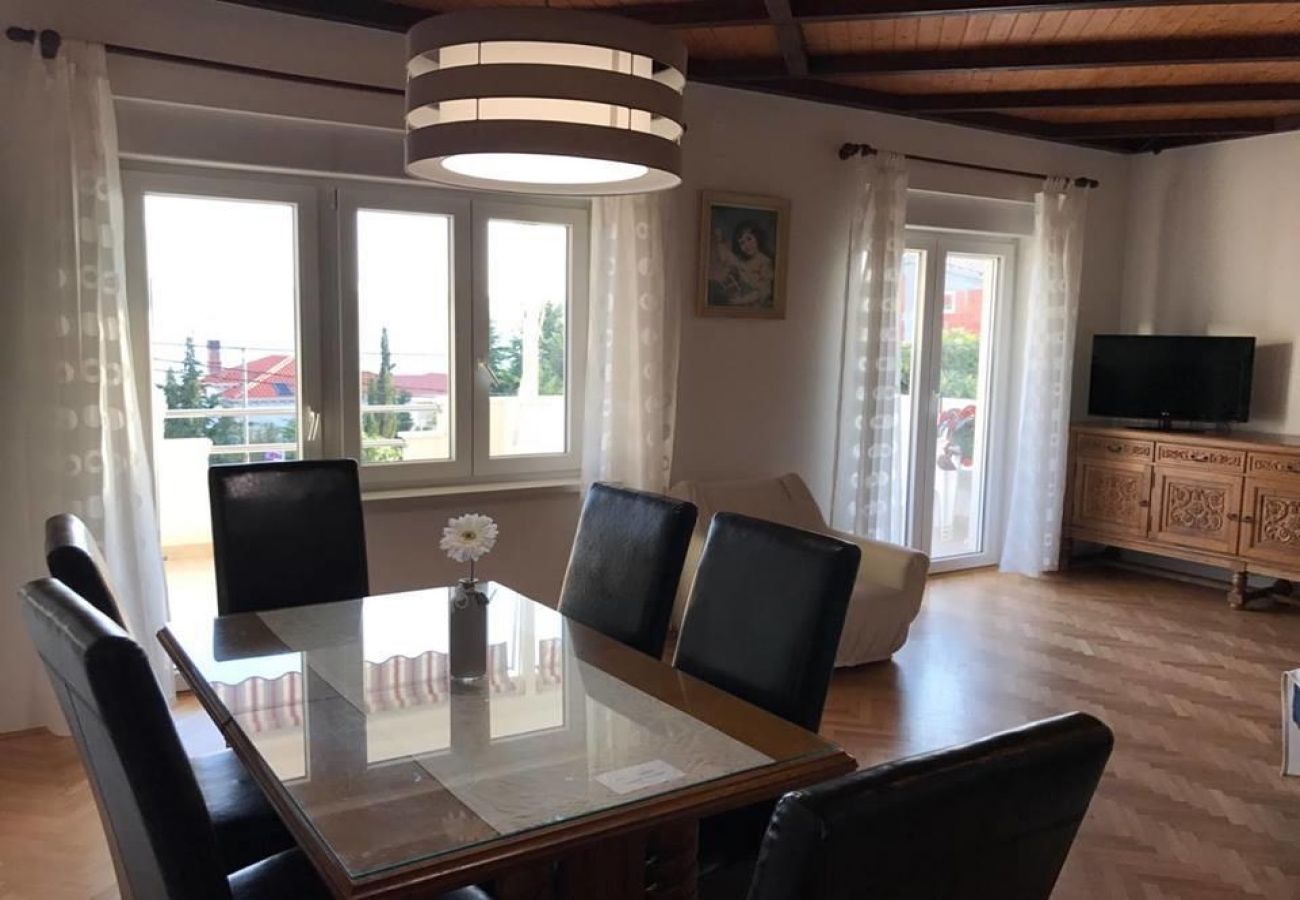 Appartement à Duce - Appartement dans Duće avec vue mer, terrasse, Climatisation, WIFI (192-2)