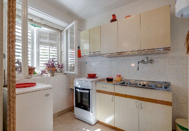 Appartement à Pisak - Appartement dans Pisak avec vue mer, terrasse, Climatisation, WIFI (196-1) Appartement à Pisak - Appartement dans Pisak avec vue mer, terrasse, Climatisation, WIFI (196-1)