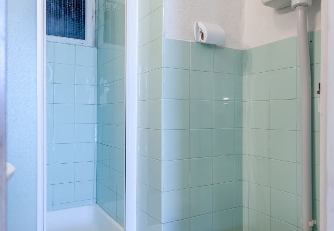 Appartement à Pisak - Appartement dans Pisak avec vue mer, terrasse, Climatisation, WIFI (196-1) Appartement à Pisak - Appartement dans Pisak avec vue mer, terrasse, Climatisation, WIFI (196-1)