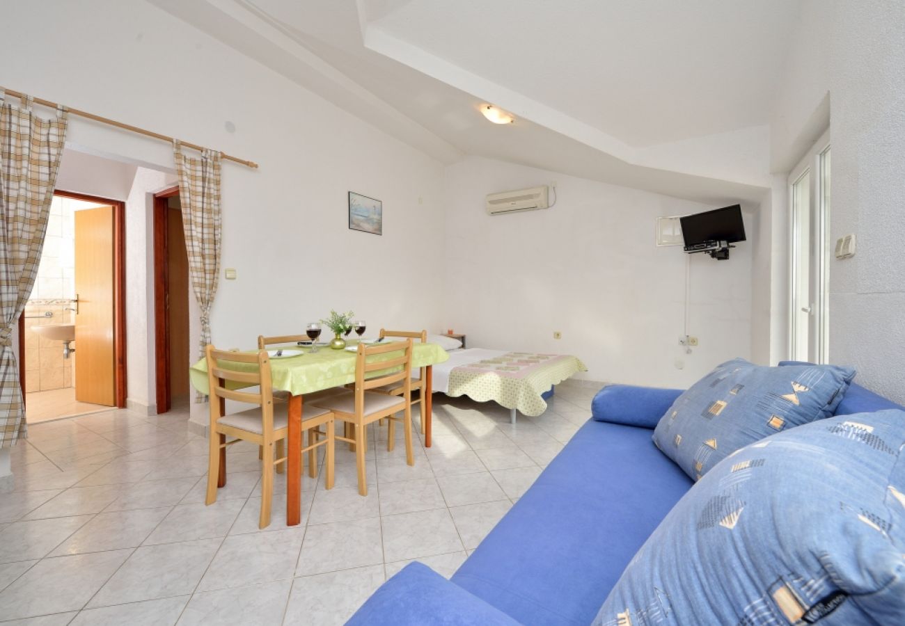 Appartement à Drage - Appartement dans Drage avec vue mer, Balcon, Climatisation, WIFI (566-2)