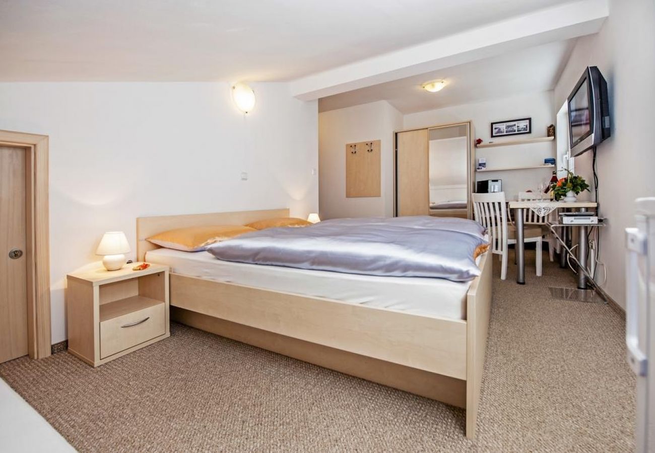 Chambres d'hôtes à Rovinj - Chambre dans Rovinj avec Climatisation, WIFI (230-4)