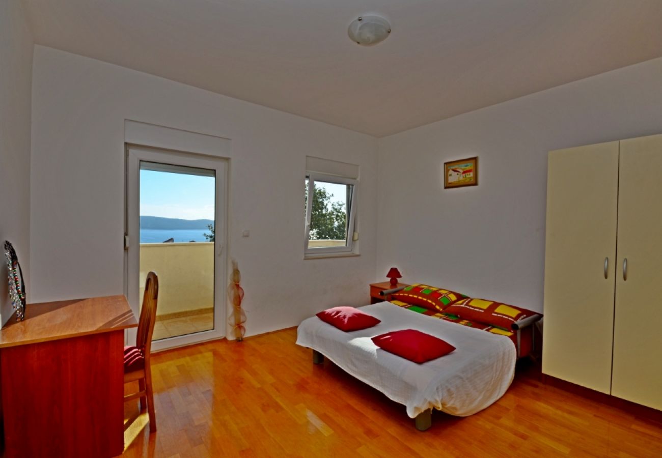 Appartement à Kaštel Sucurac - Appartement dans Kaštel Sućurac avec vue mer, Balcon, Climatisation, WIFI (570-3)