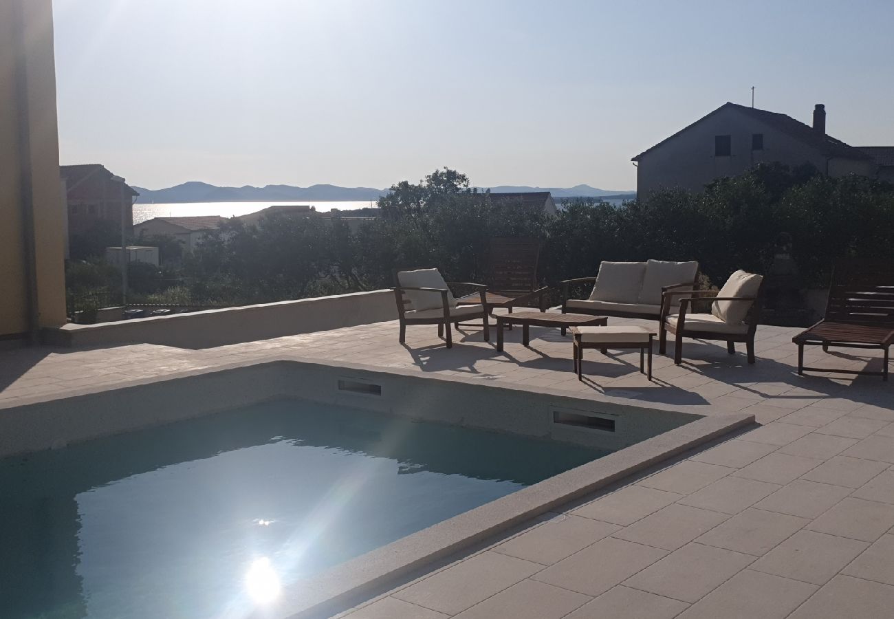 Maison à Drage - Maison de vacances dans Drage avec vue mer, Balcon, Climatisation, WIFI (592-1)