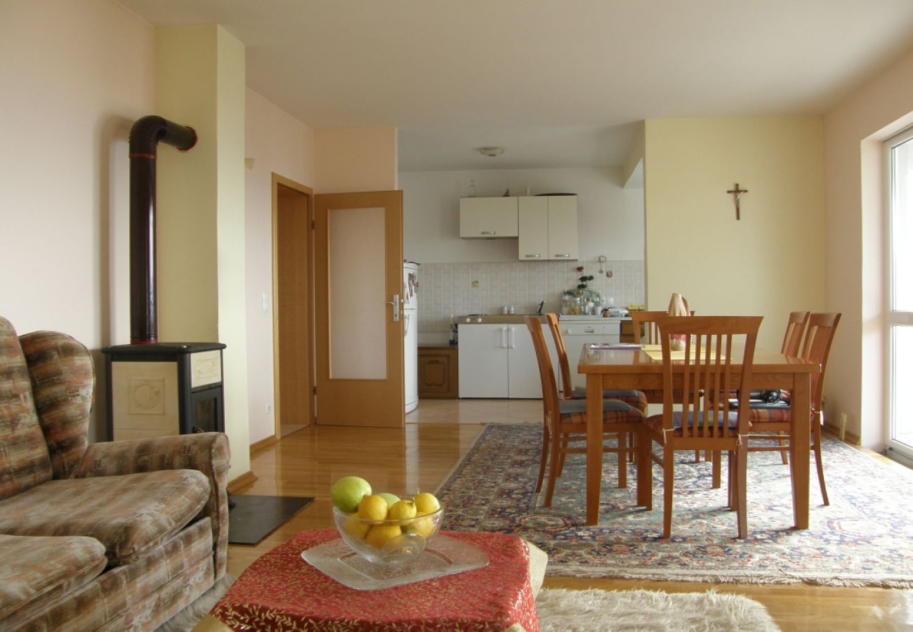 Appartement à Duce - Appartement dans Duće avec vue mer, terrasse, Climatisation, Machine à laver (595-1)