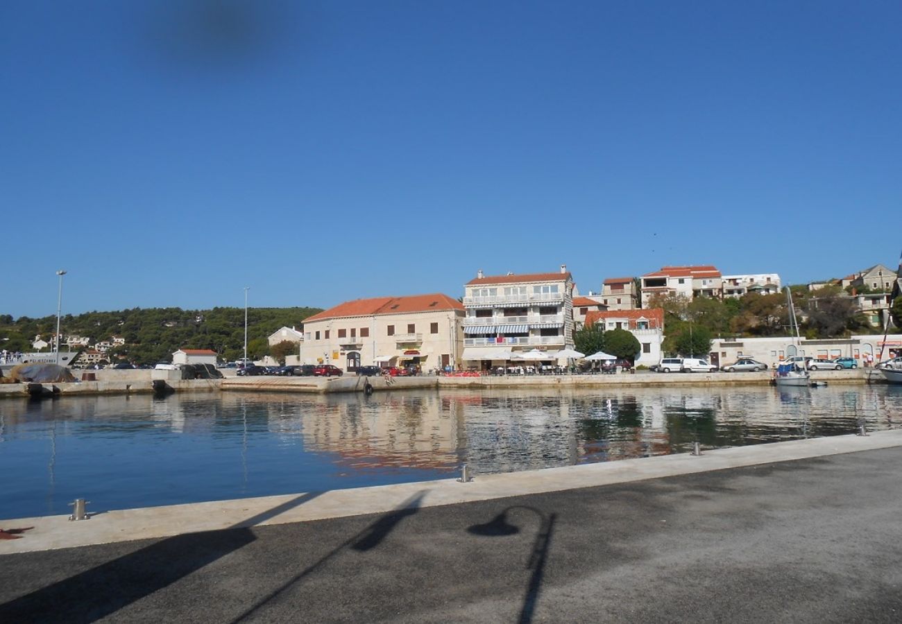 Appartement à Sumartin - Appartement dans Sumartin avec terrasse, Climatisation, Machine à laver, Lave-vaisselle (597-1)