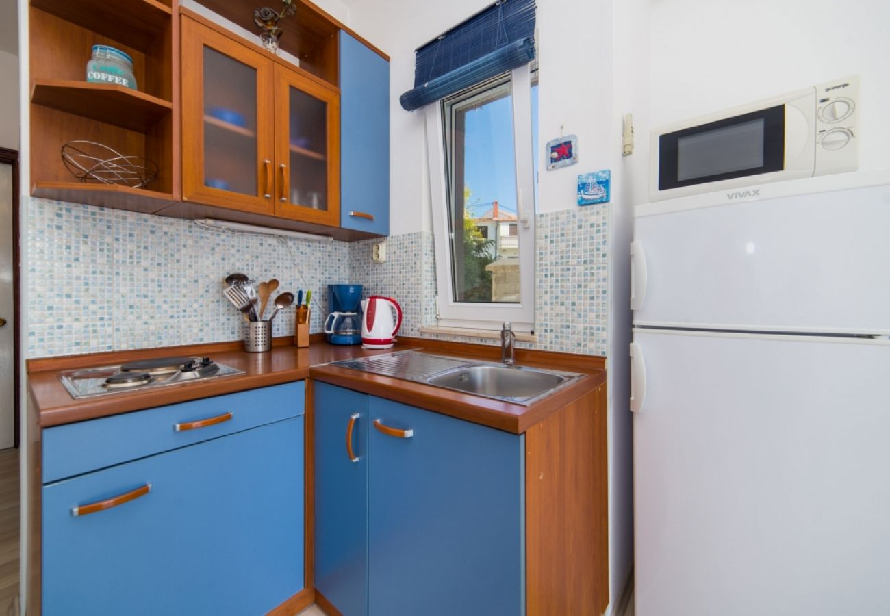 Appartement à Brist - Appartement dans Brist avec Balcon, Climatisation, WIFI (610-6)