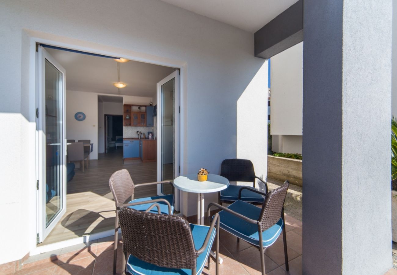 Appartement à Brist - Appartement dans Brist avec Balcon, Climatisation, WIFI (610-6)